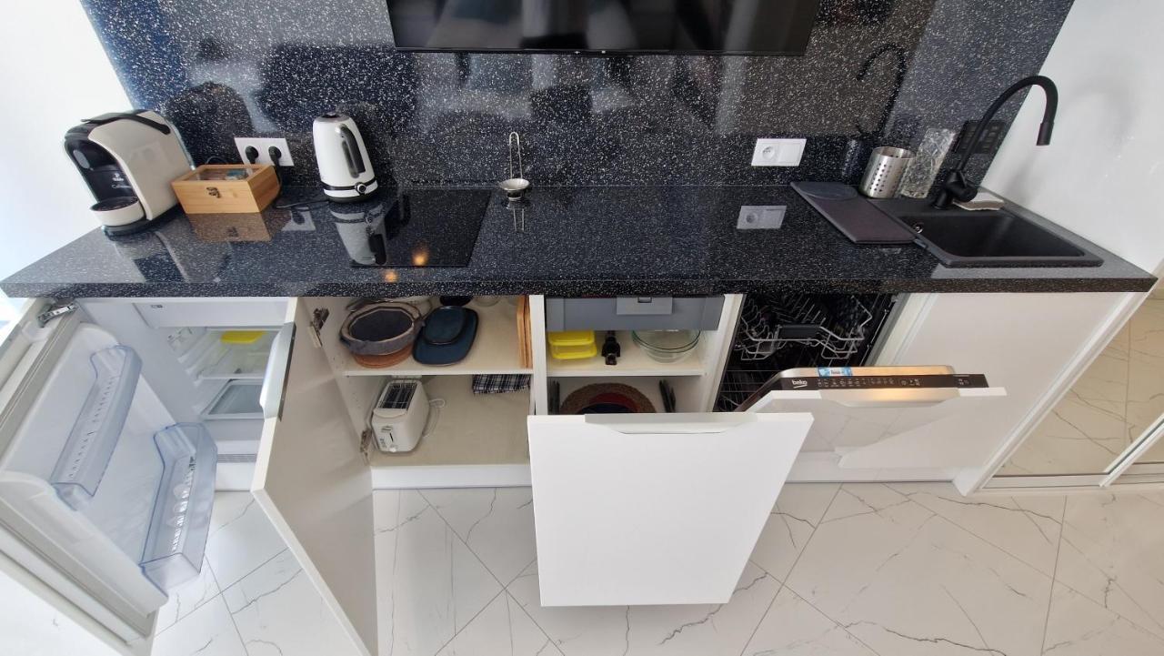 Astra Apartament Porta Mare Дзівнувек Екстер'єр фото