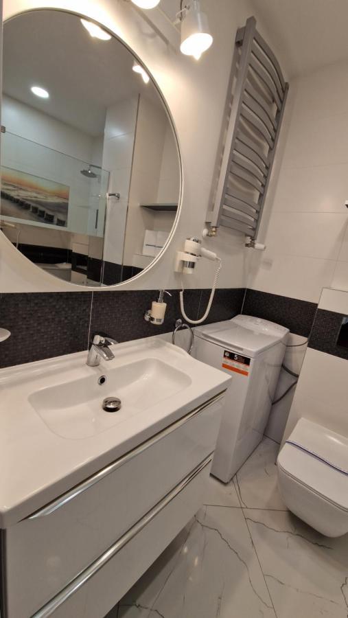 Astra Apartament Porta Mare Дзівнувек Екстер'єр фото