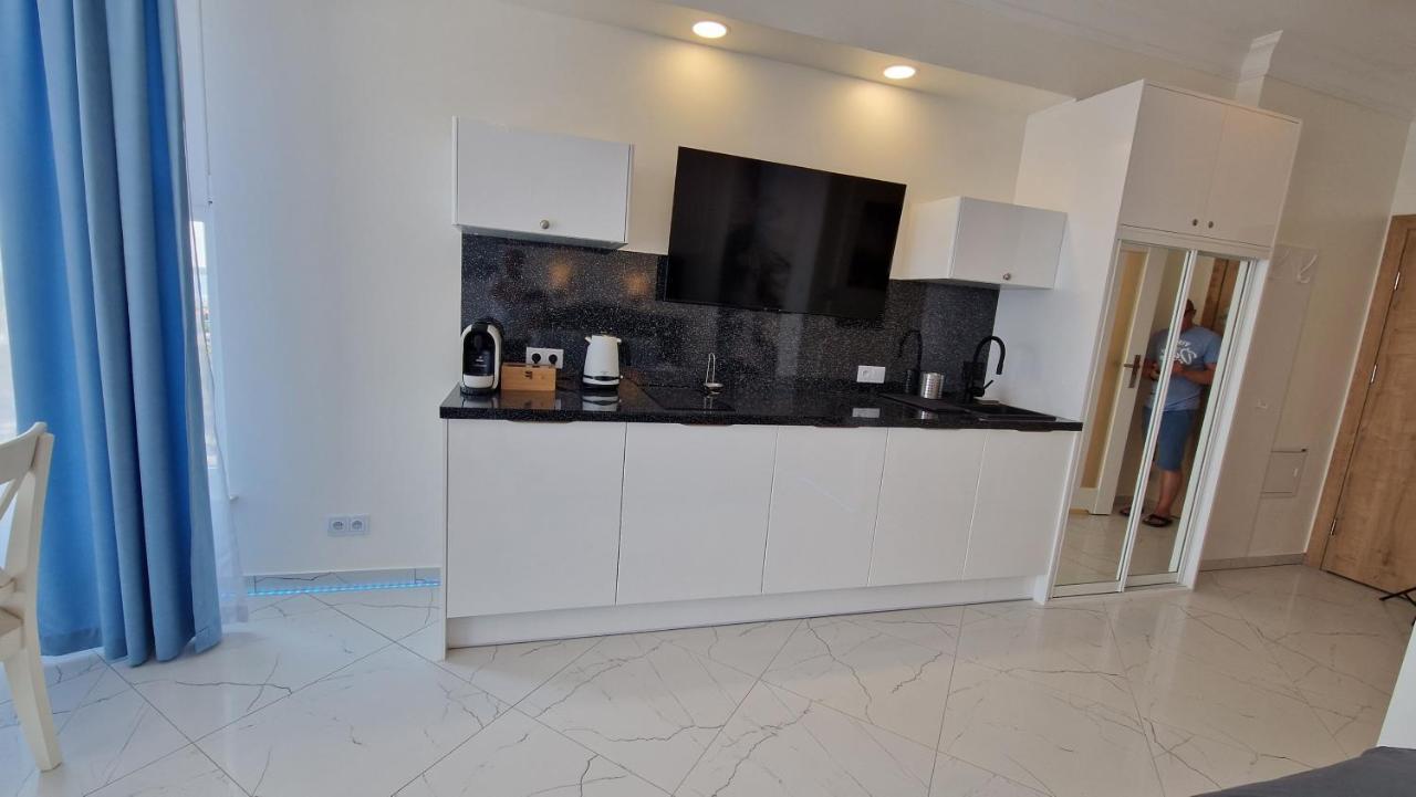Astra Apartament Porta Mare Дзівнувек Екстер'єр фото